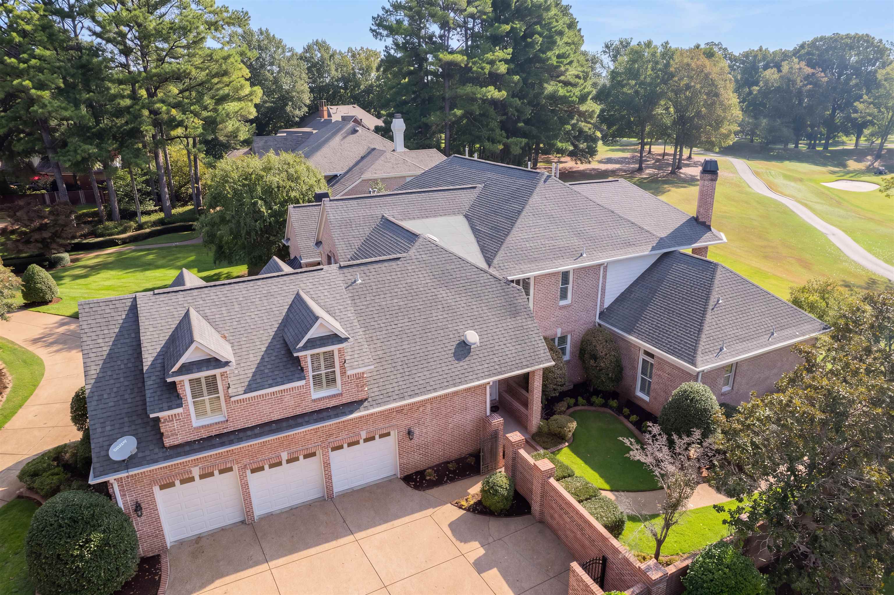 3449 LAKE POINTE CV