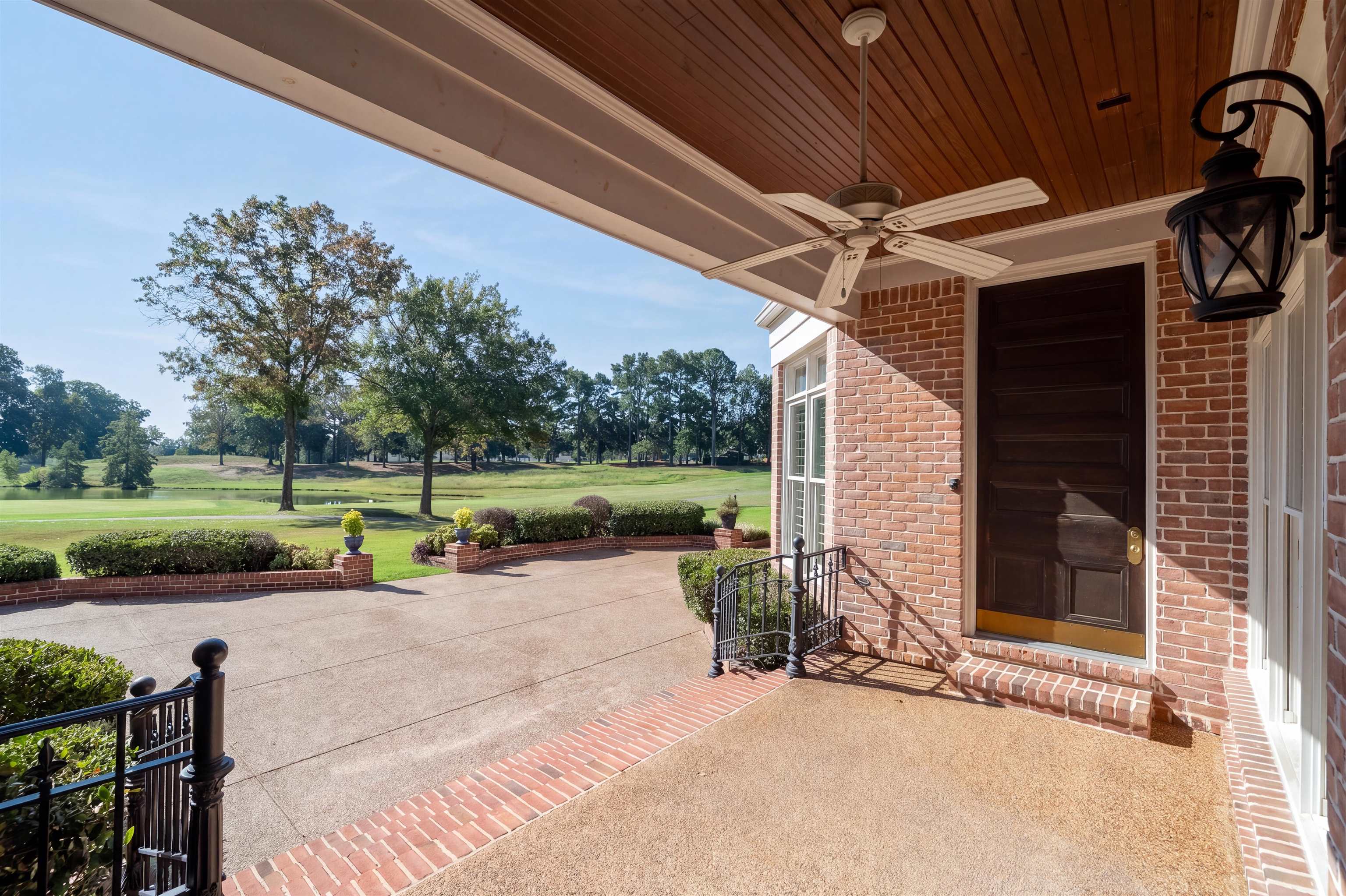 3449 LAKE POINTE CV