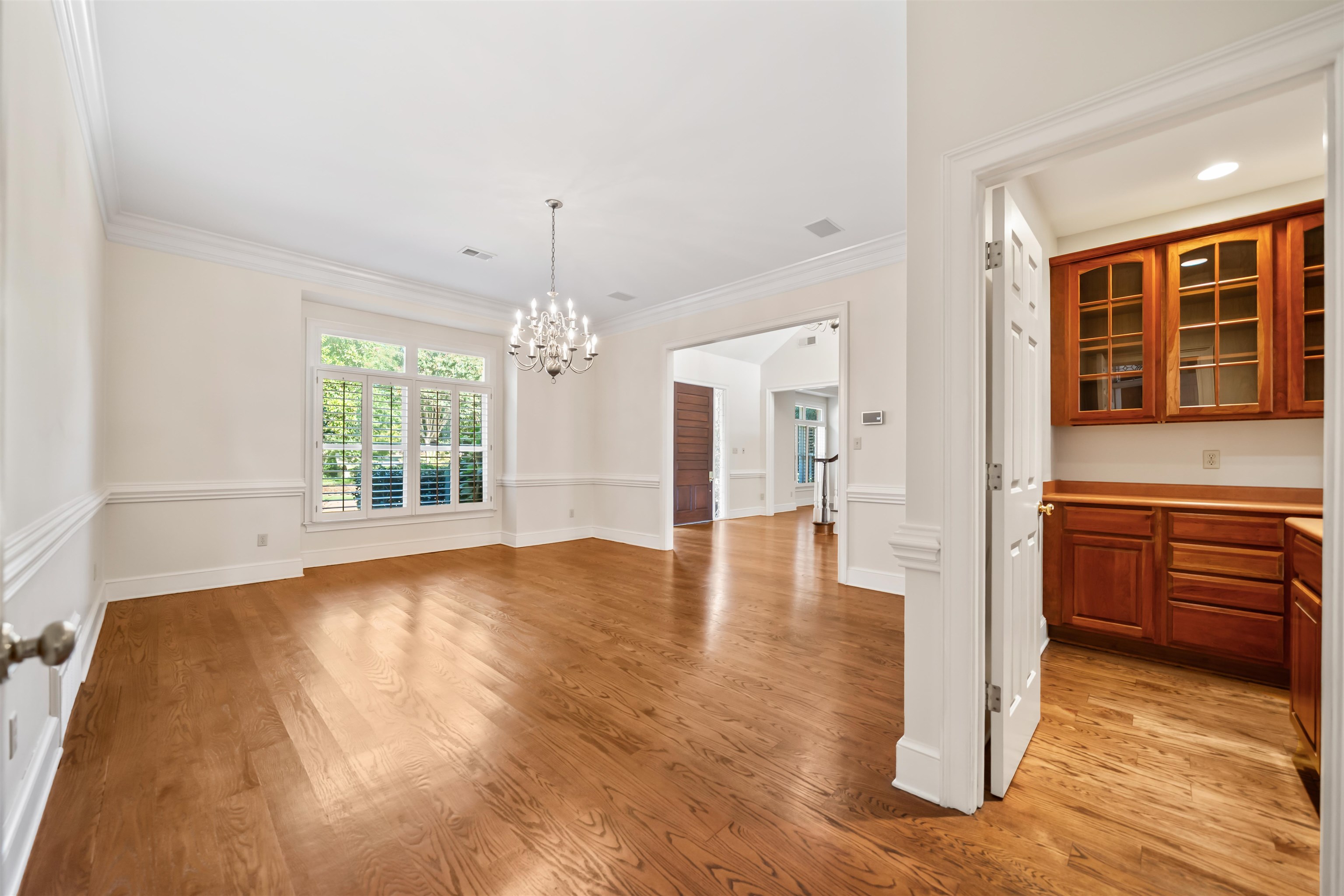 3449 LAKE POINTE CV