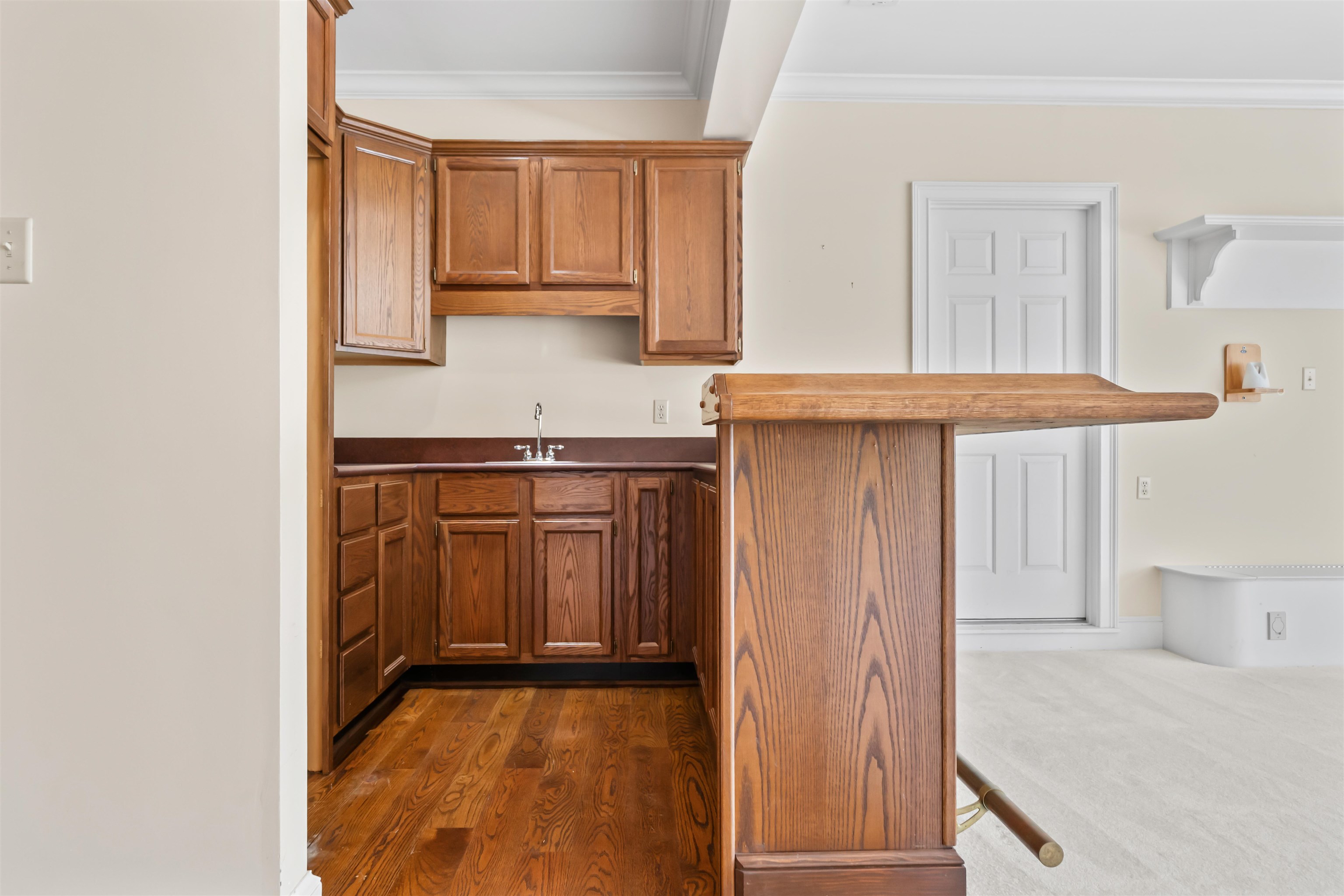 3449 LAKE POINTE CV