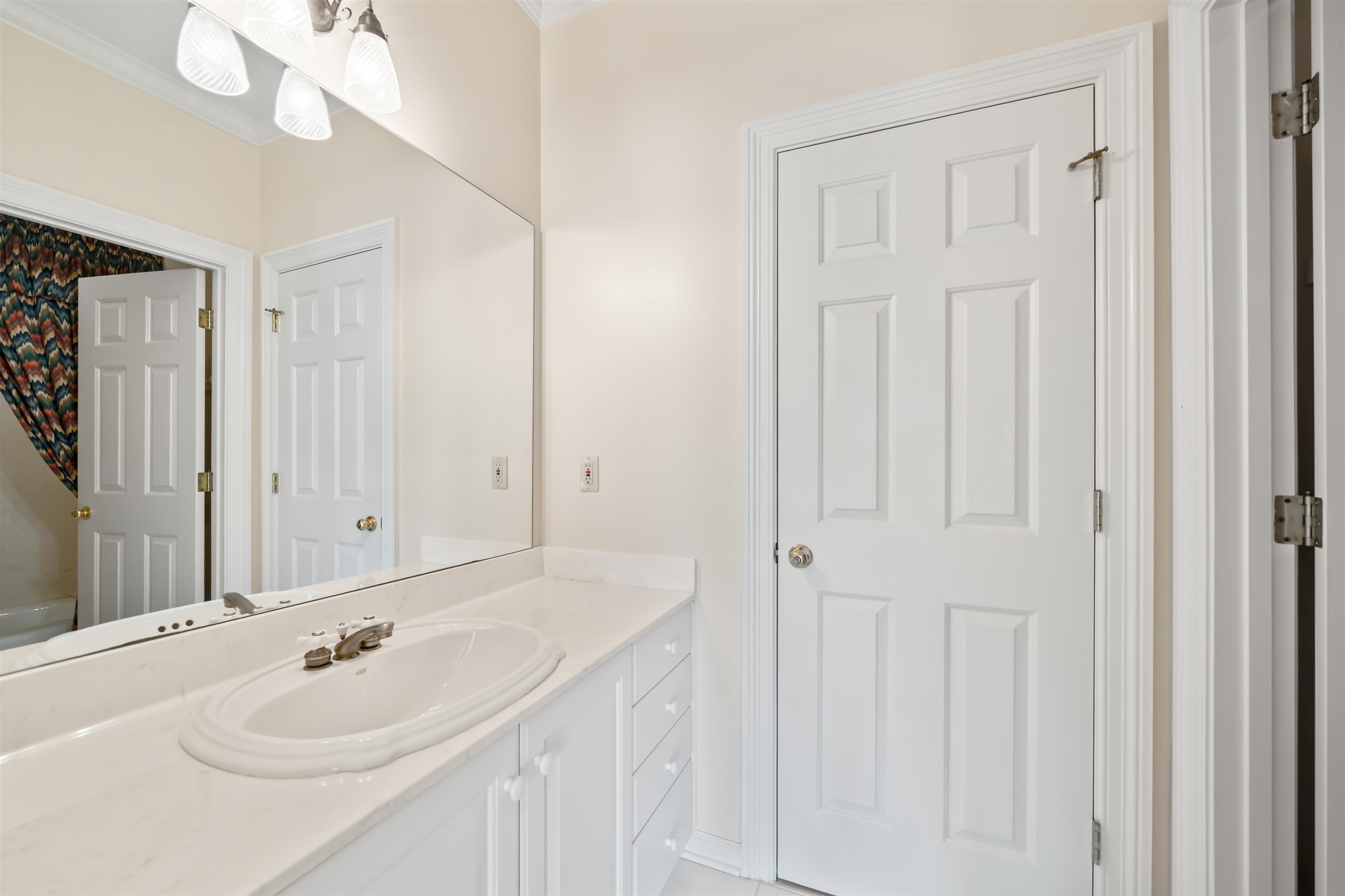 3449 LAKE POINTE CV