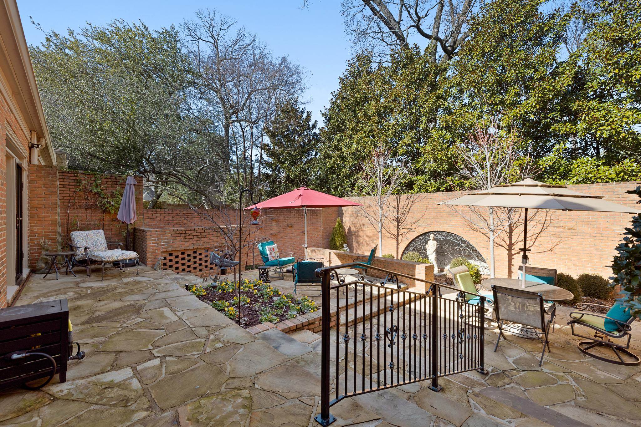 4050 BARONNE WAY Unit: 34