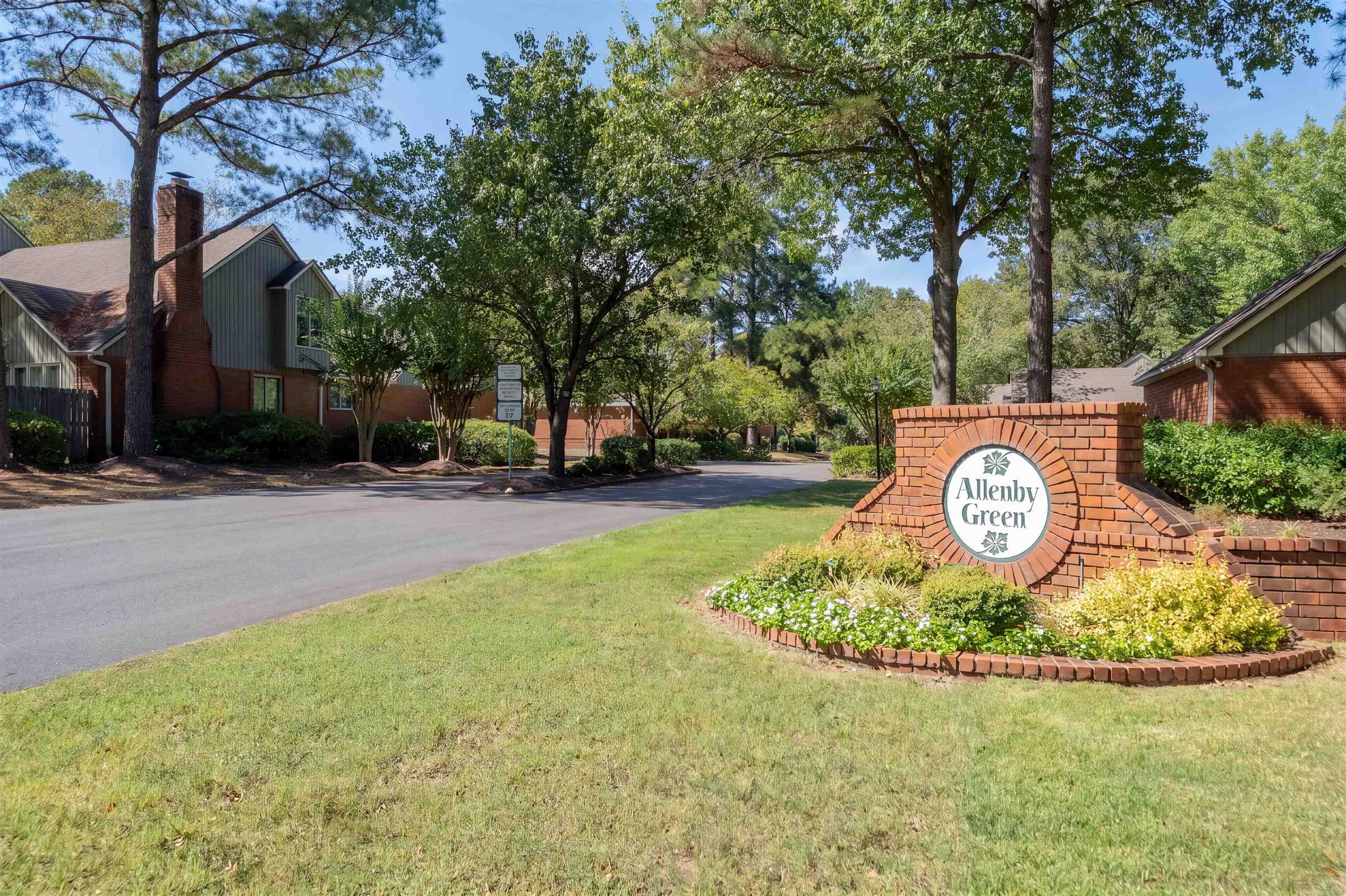 1831 ALLENBY GREEN DR Unit: 1831