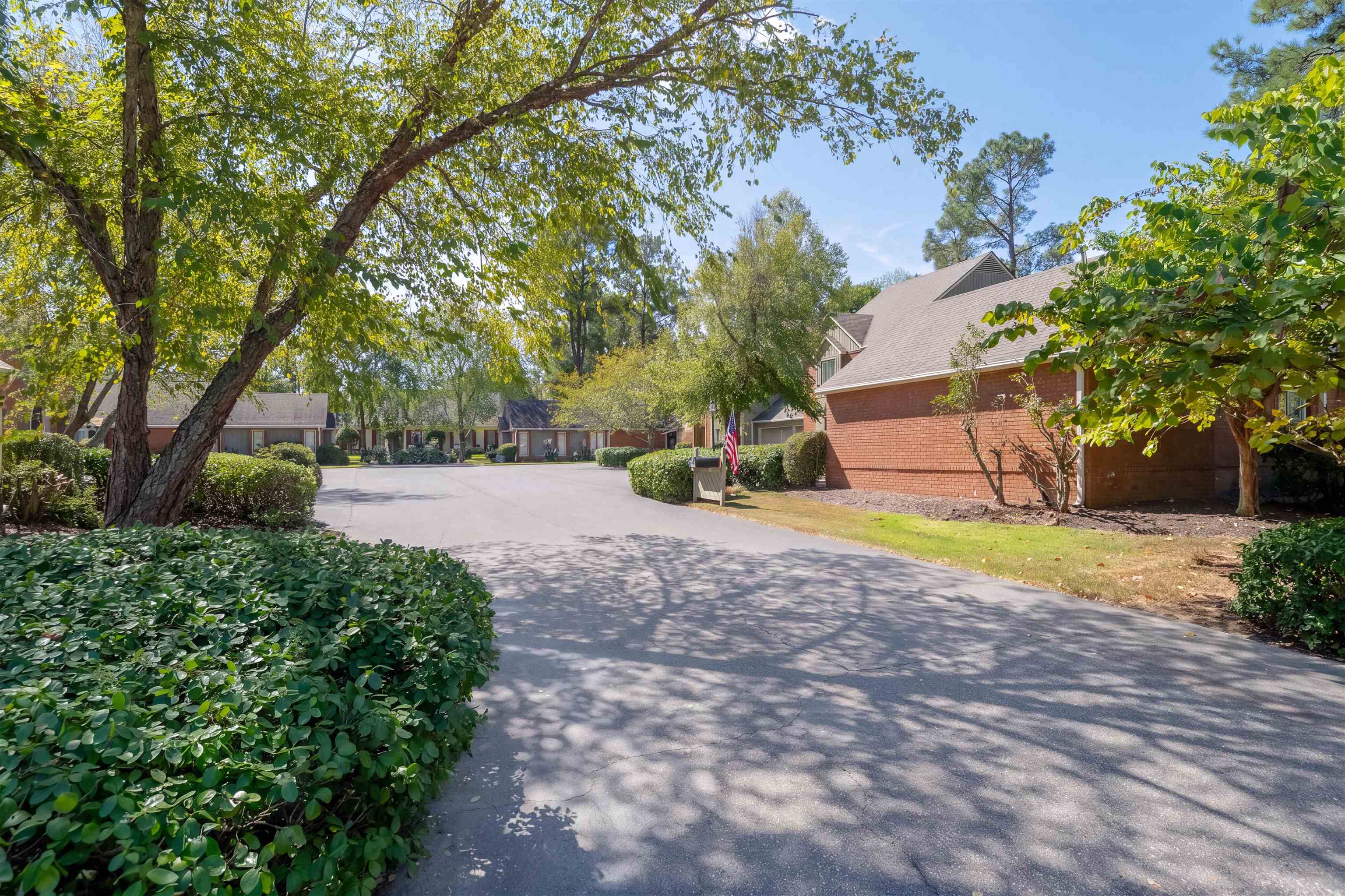 1831 ALLENBY GREEN DR Unit: 1831