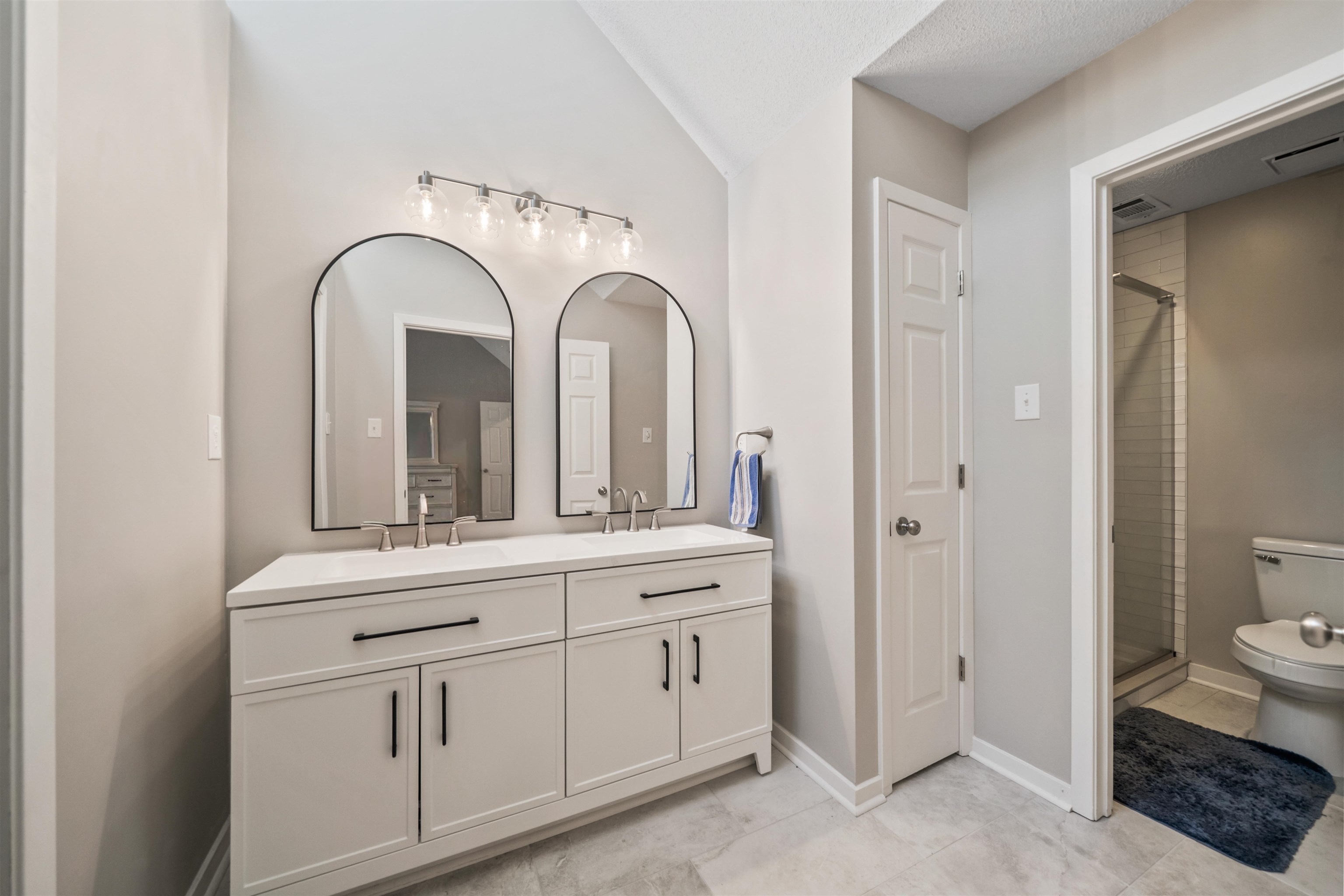 1831 ALLENBY GREEN DR Unit: 1831