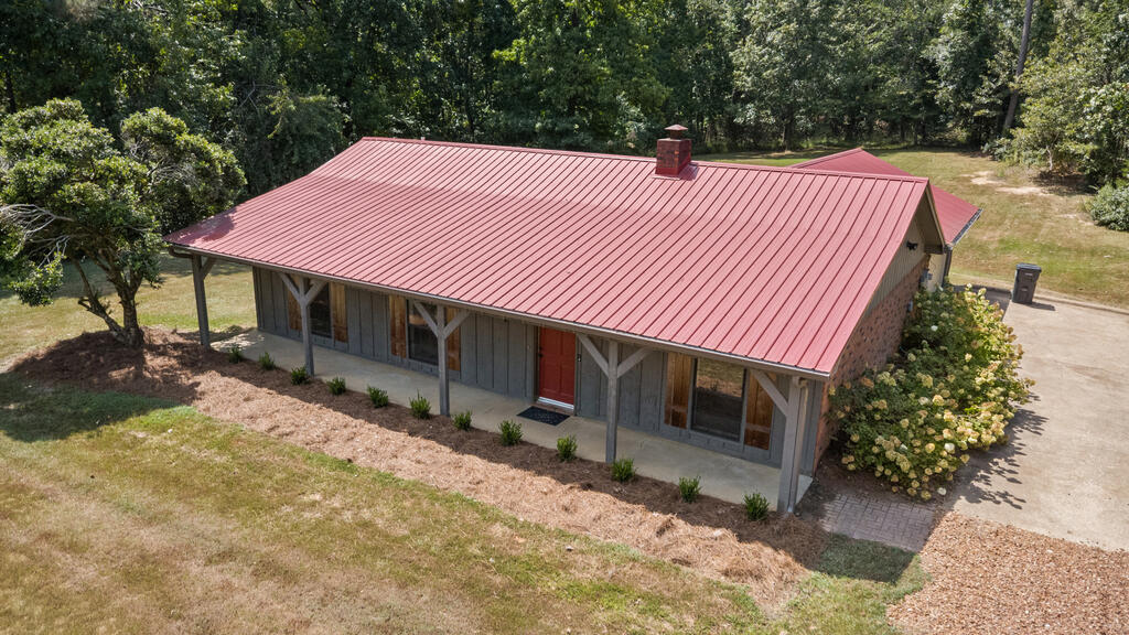 40 40 Cr 140 (Levee Road)