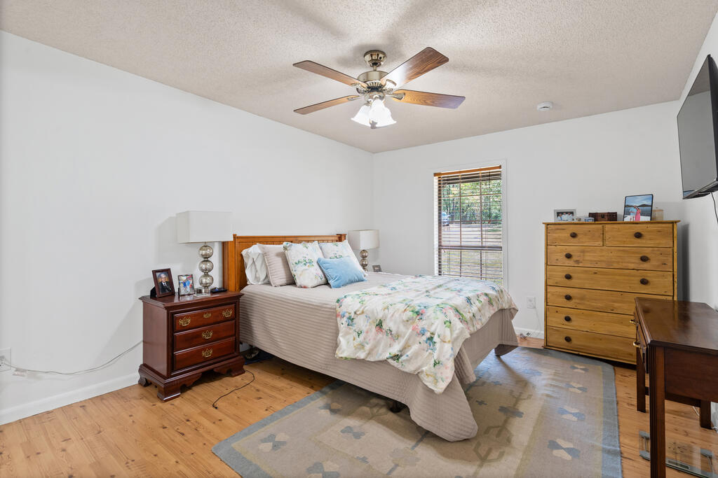 40 40 Cr 140 (Levee Road)