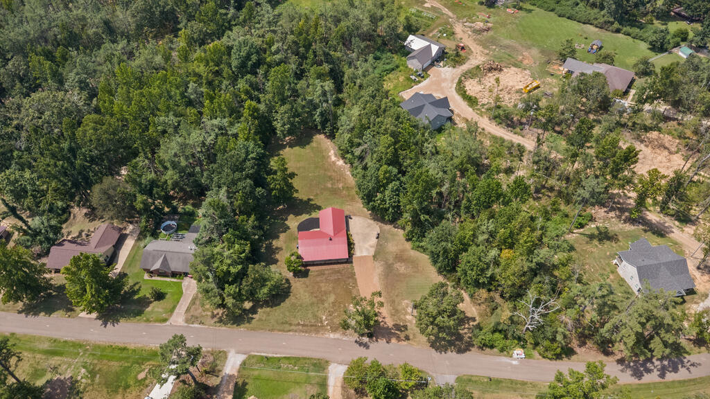 40 40 Cr 140 (Levee Road)