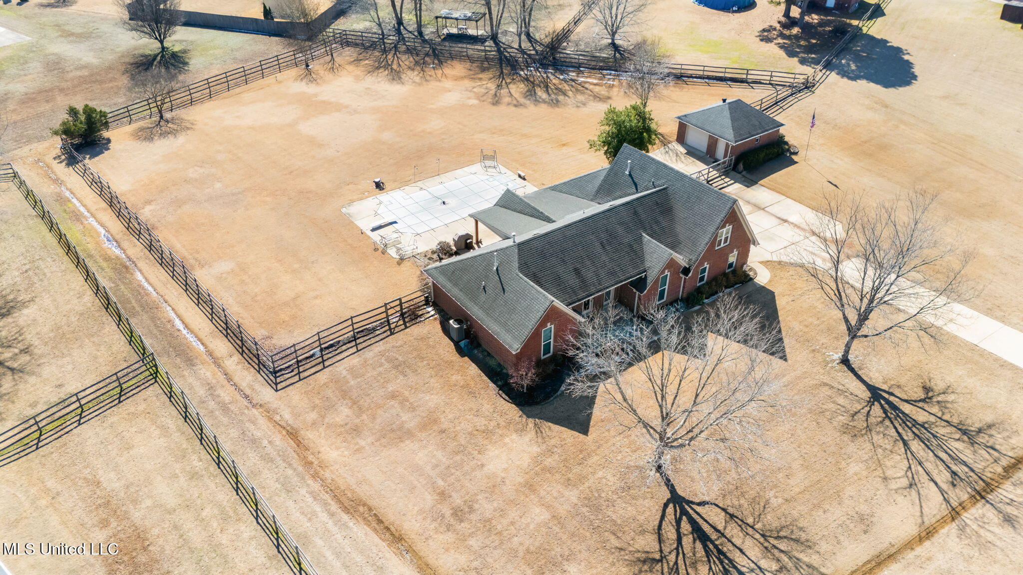 13025 Oak Ridge Drive