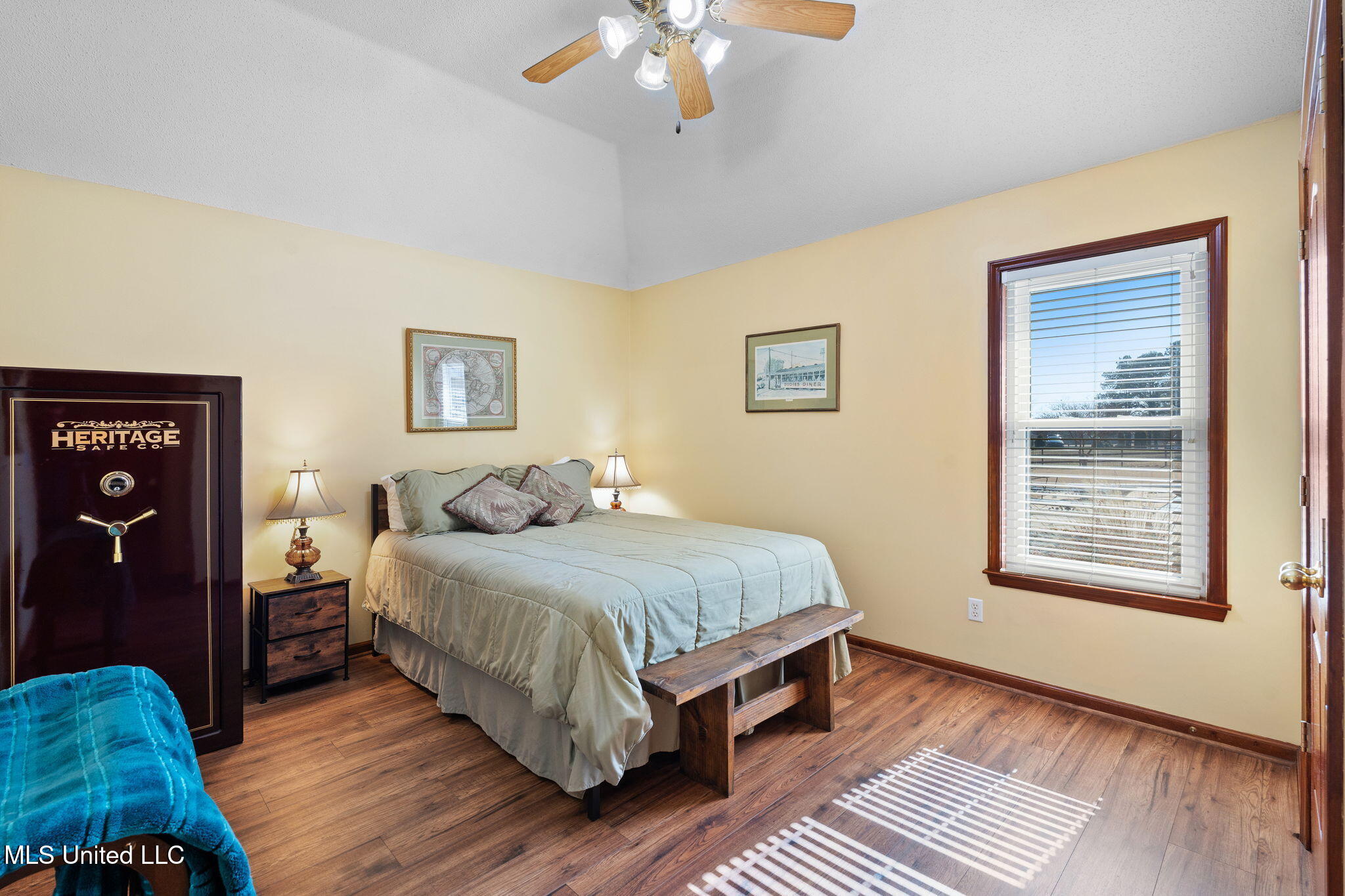 13025 Oak Ridge Drive