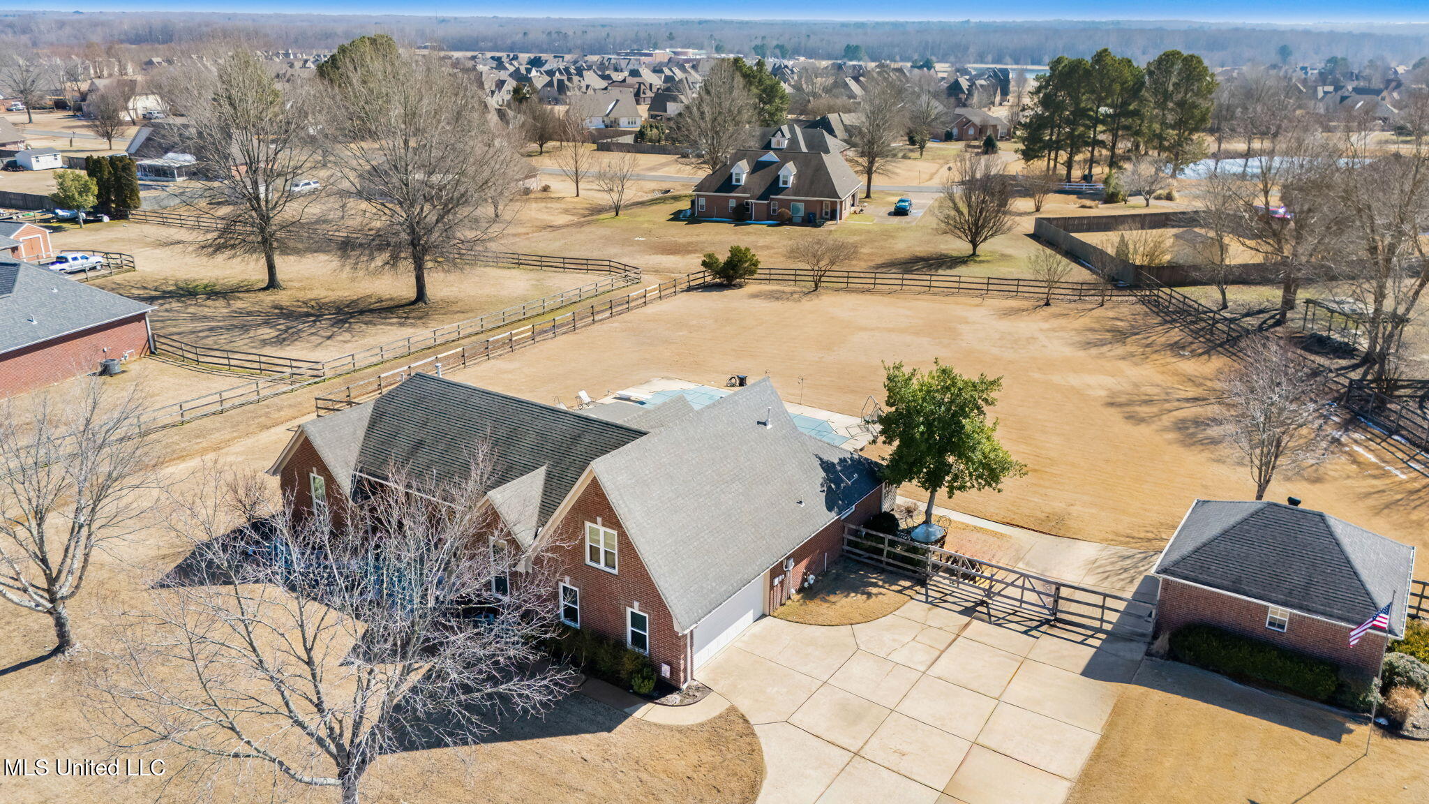 13025 Oak Ridge Drive