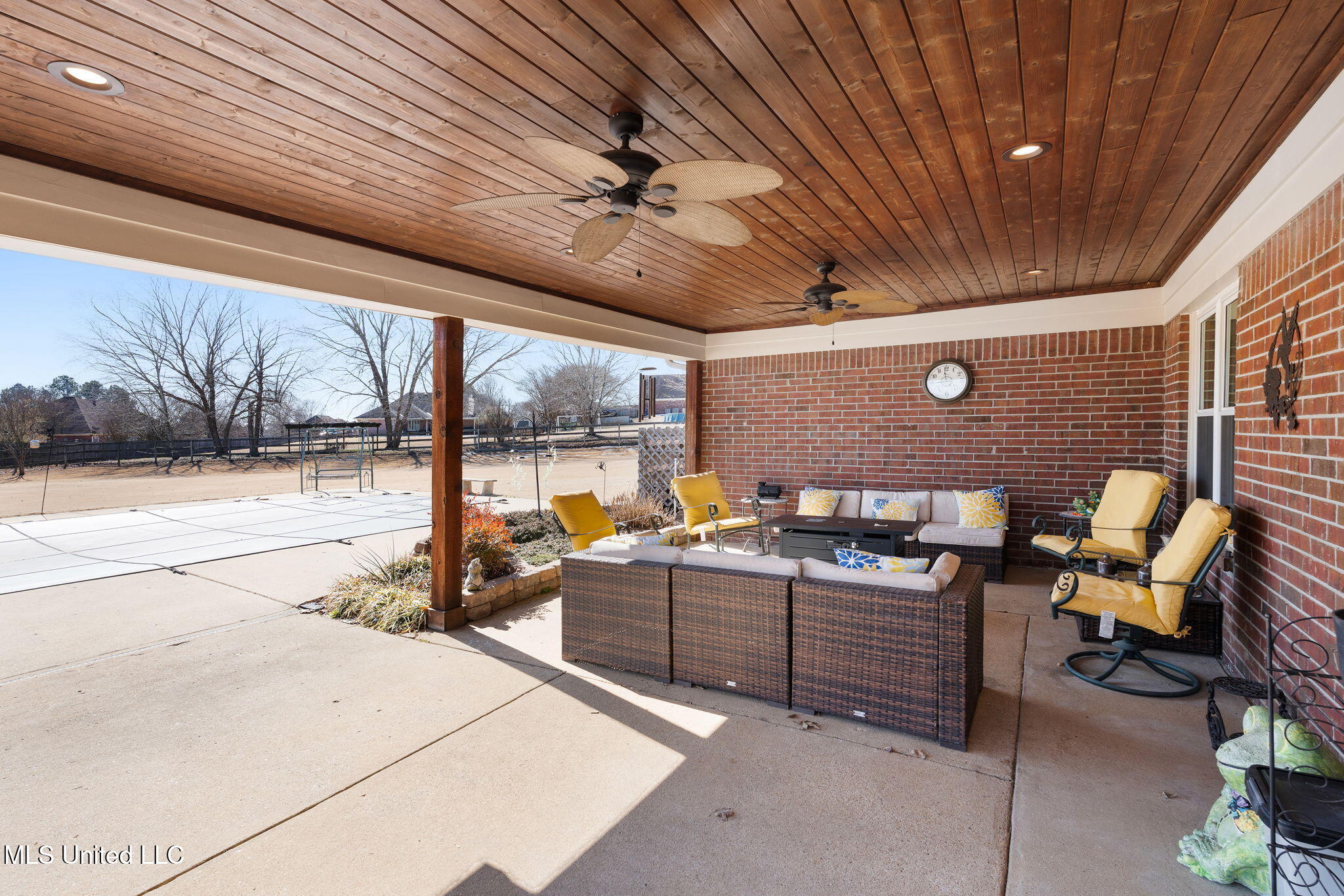 13025 Oak Ridge Drive