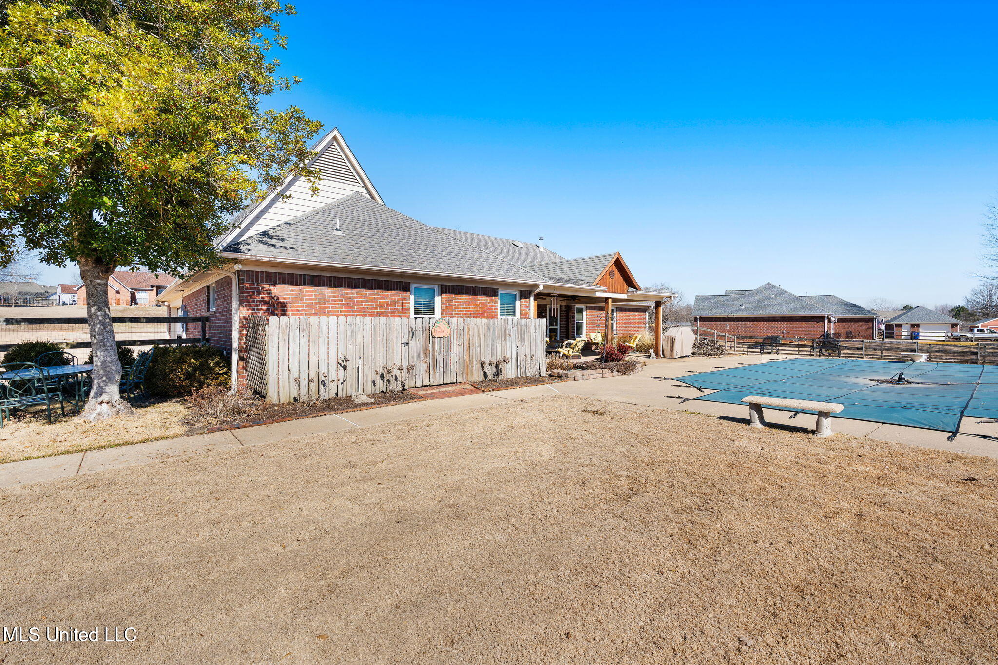 13025 Oak Ridge Drive