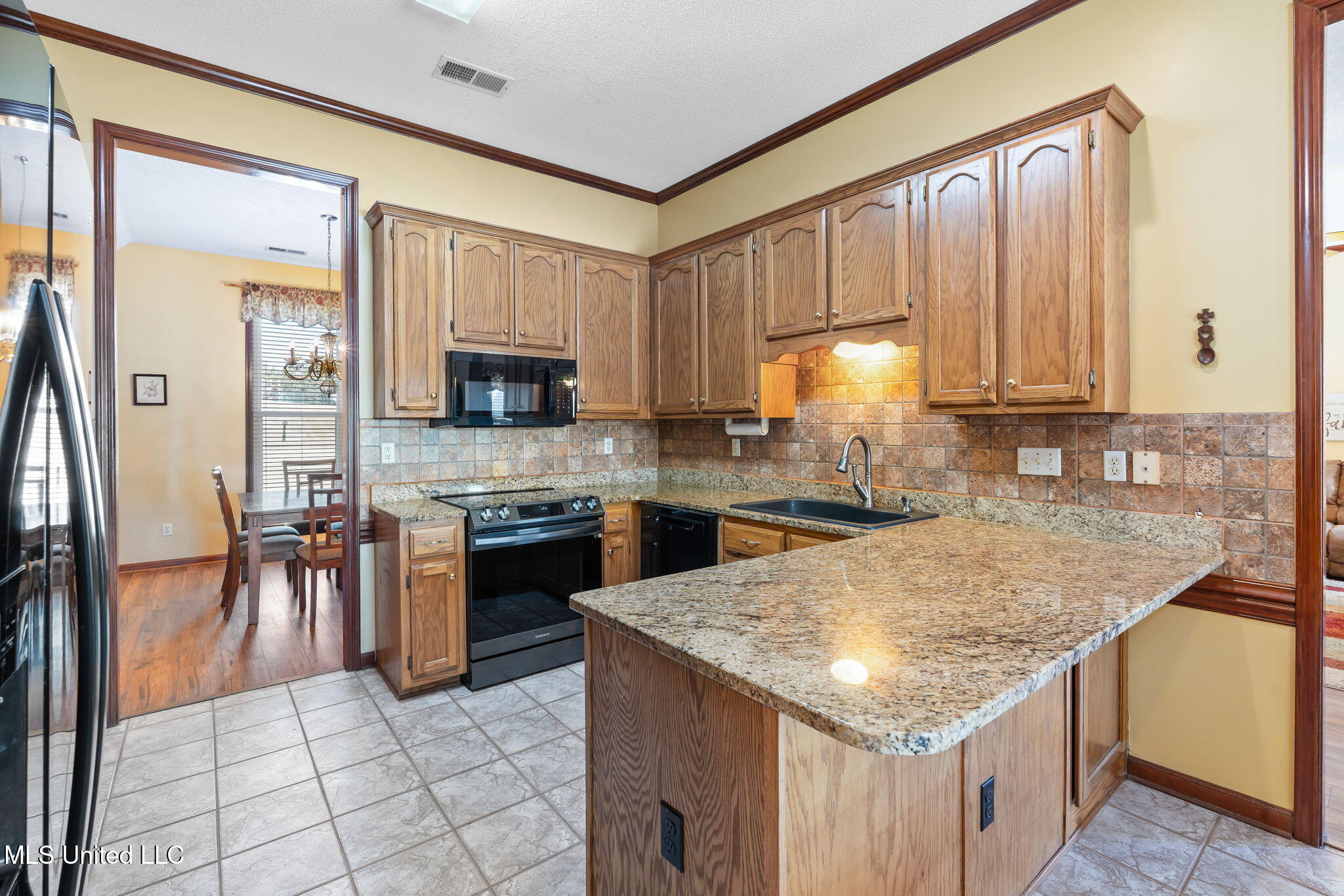 13025 Oak Ridge Drive