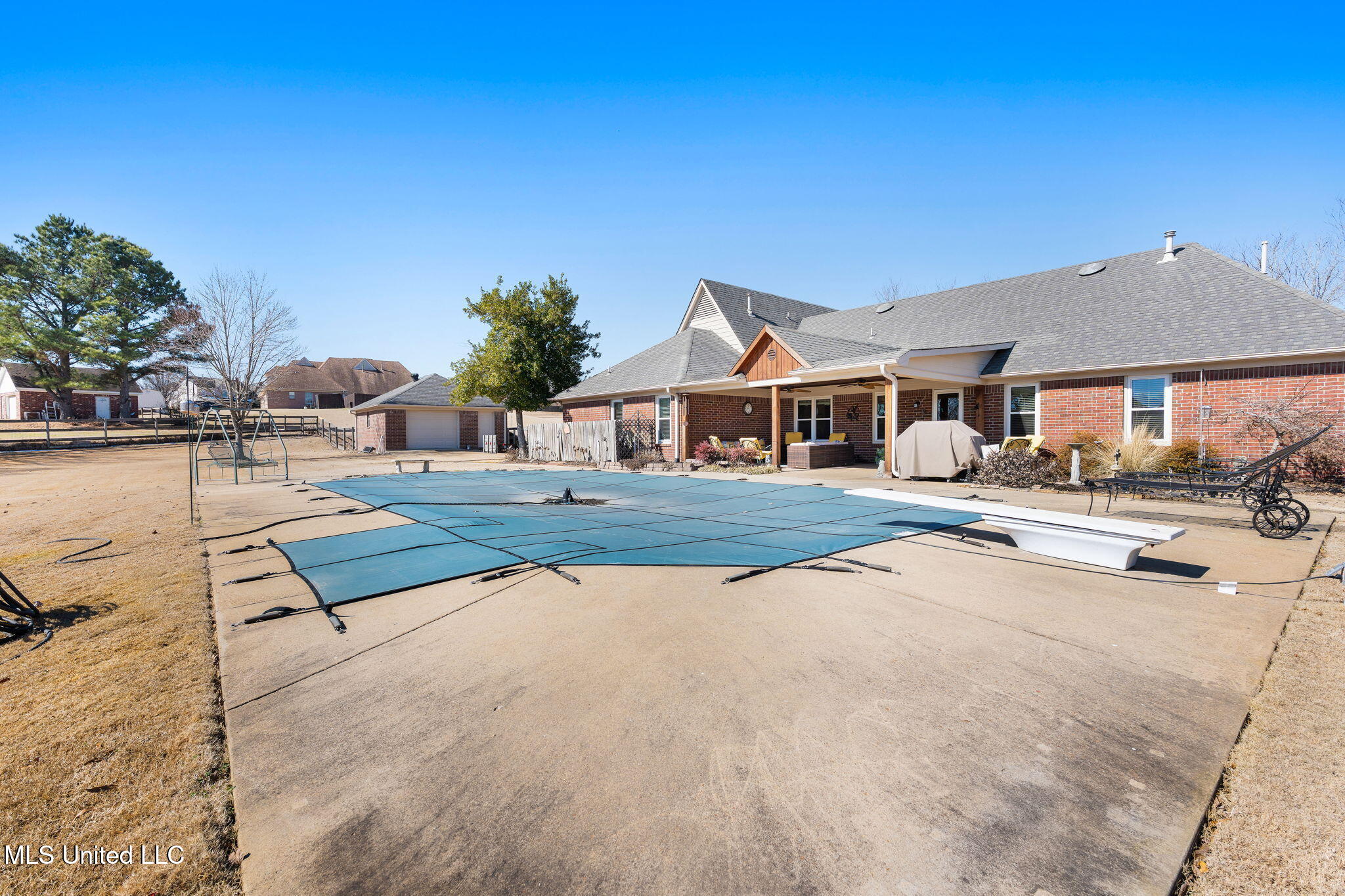 13025 Oak Ridge Drive