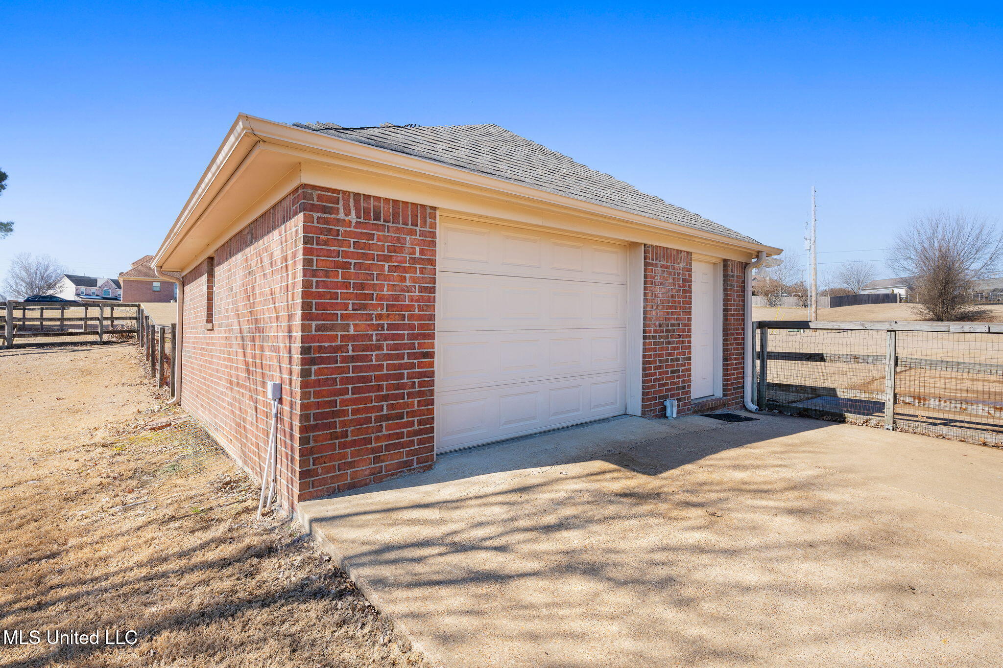13025 Oak Ridge Drive