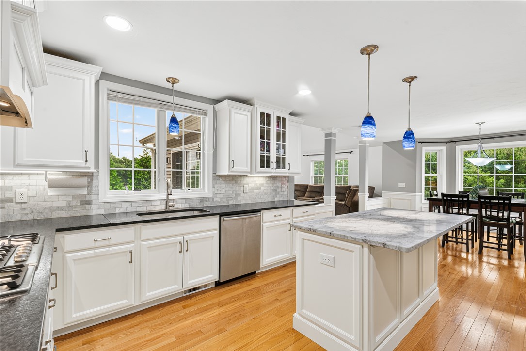 14 Longbrook Drive