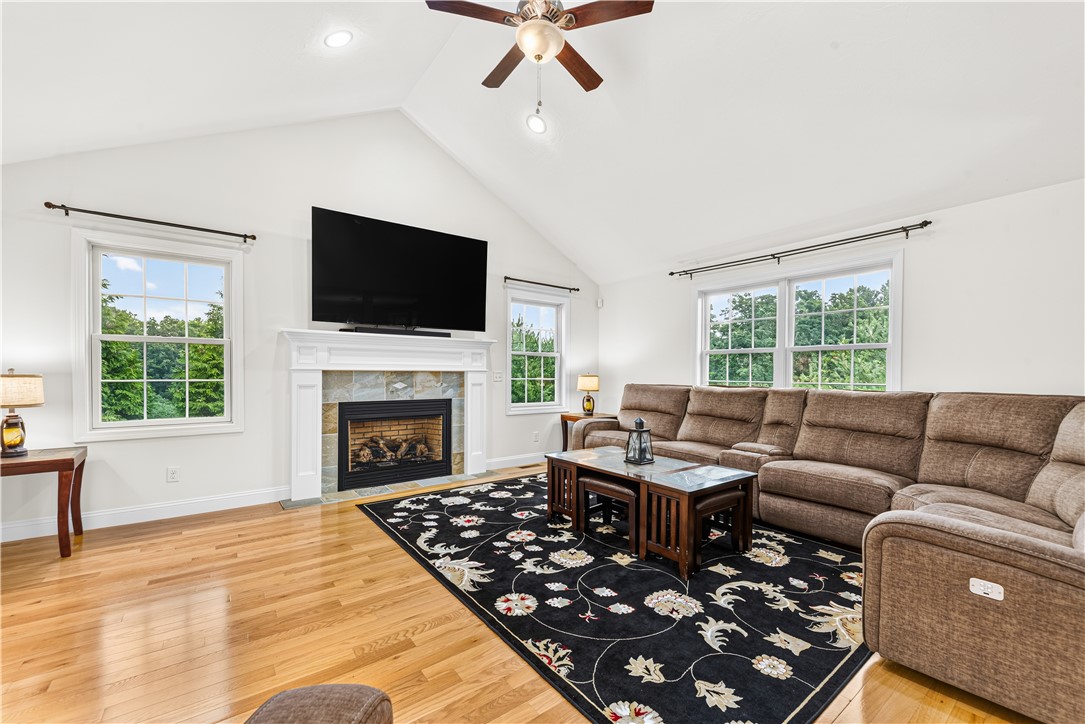 14 Longbrook Drive