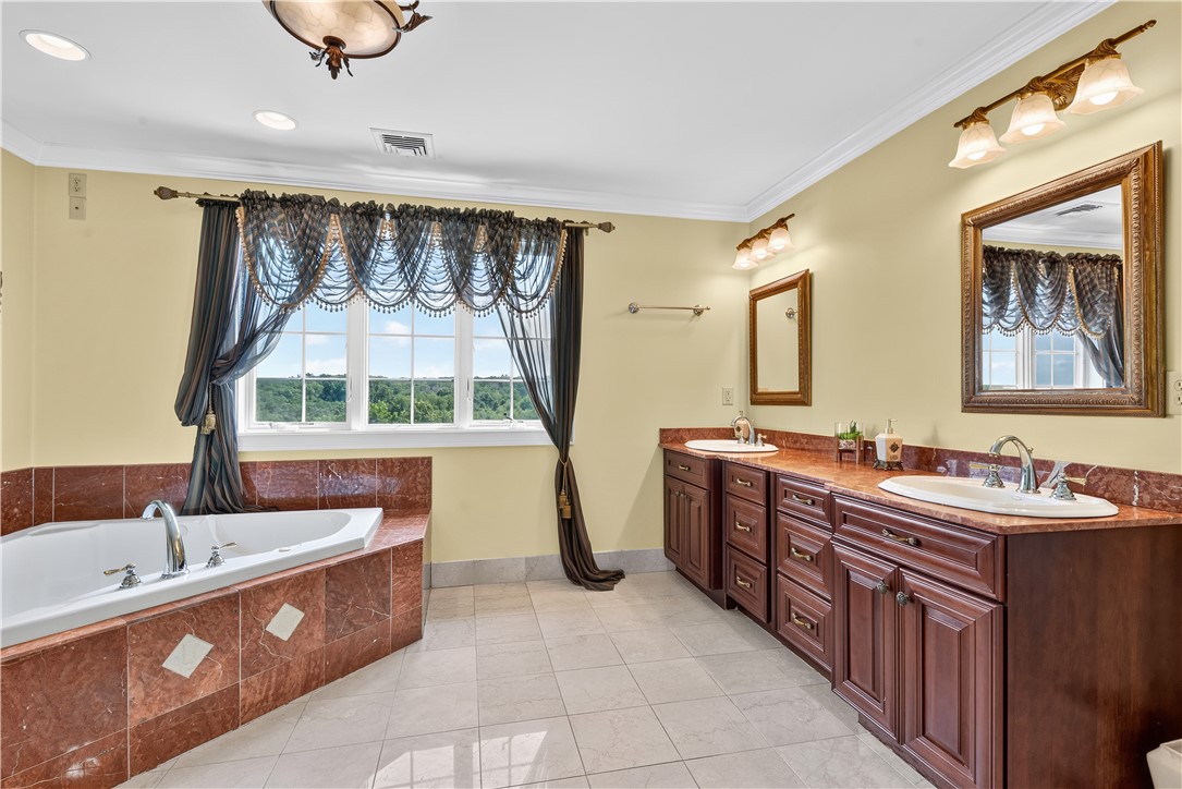 385 Scott Road
