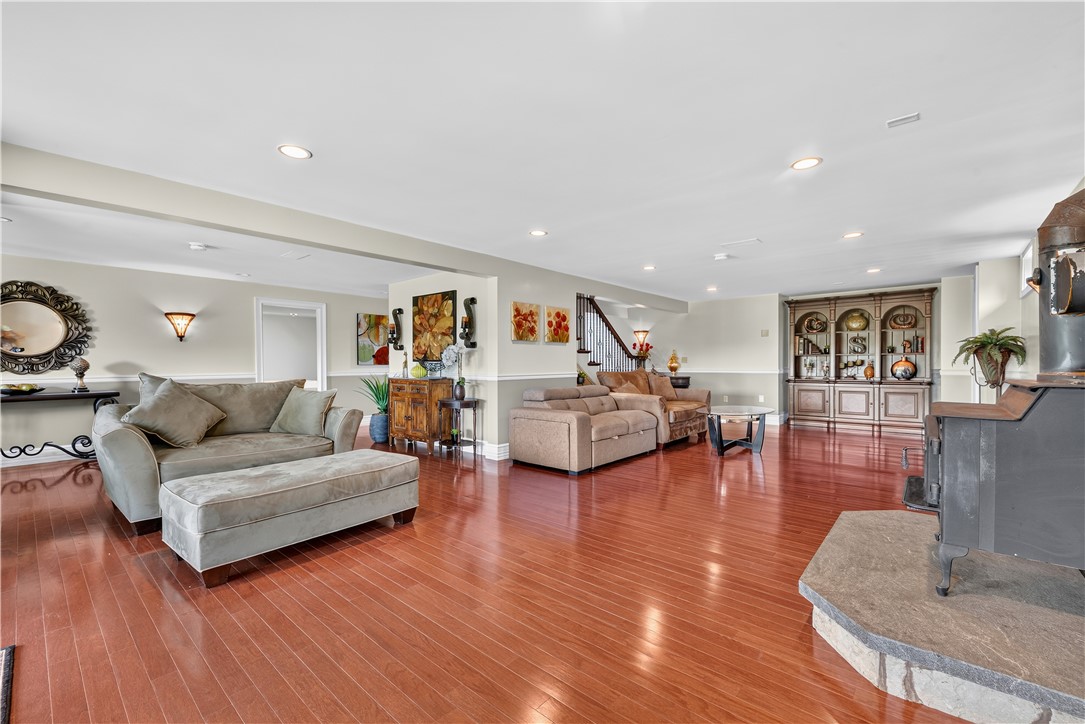 385 Scott Road