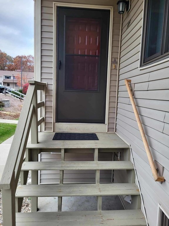 145 Highwood Dr # 145