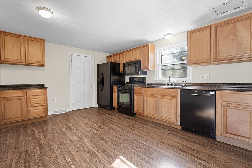 23 Buena Vista Dr. # 23