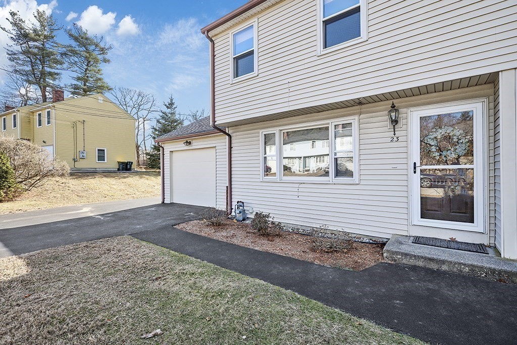 23 Buena Vista Dr. # 23