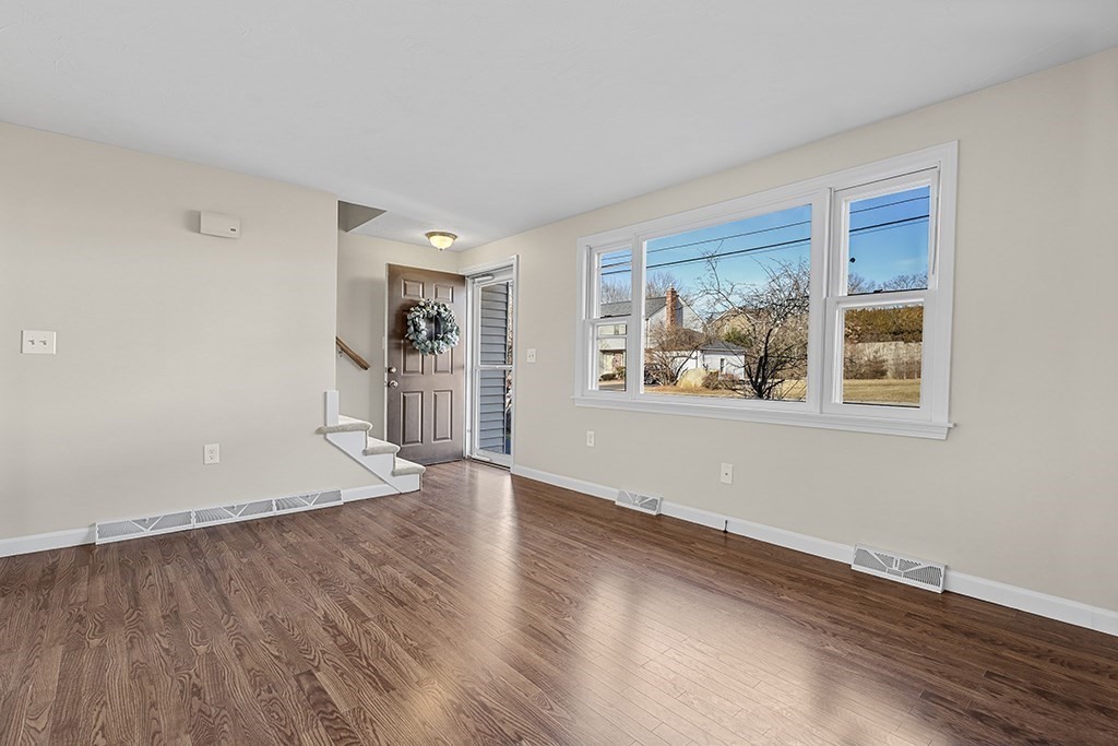 23 Buena Vista Dr. # 23