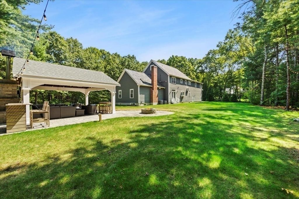 150 Bradley Ln