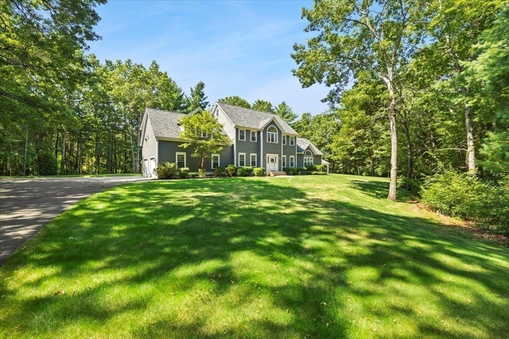 150 Bradley Ln