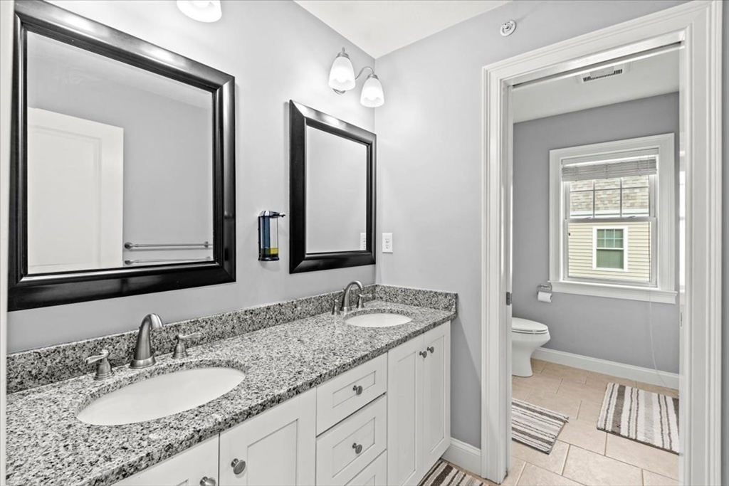 601 Crystal Way # 601