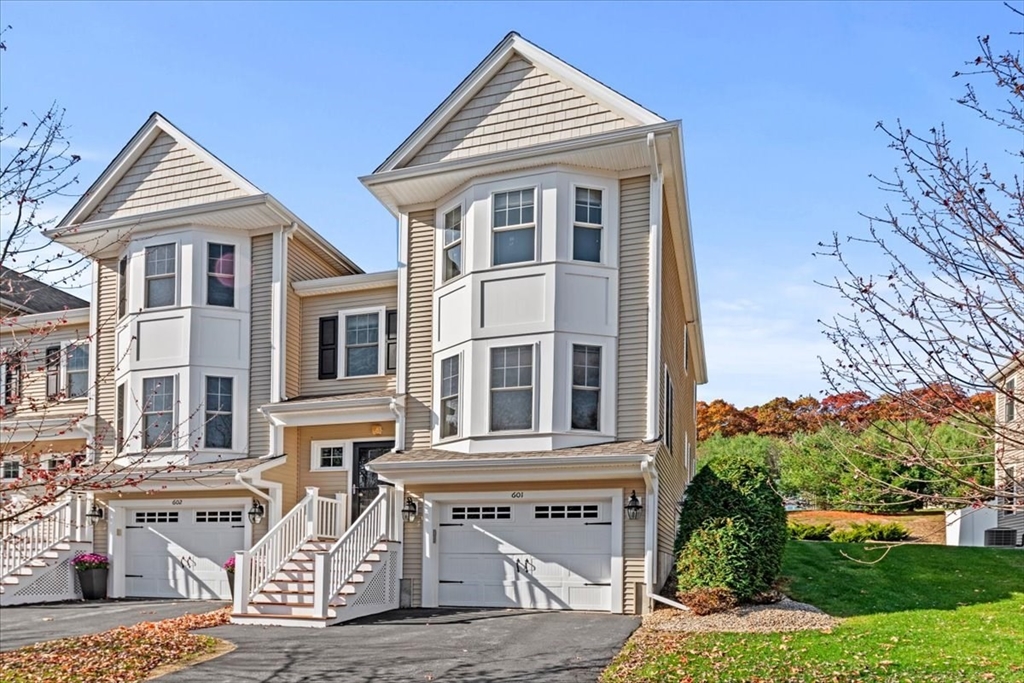 601 Crystal Way # 601