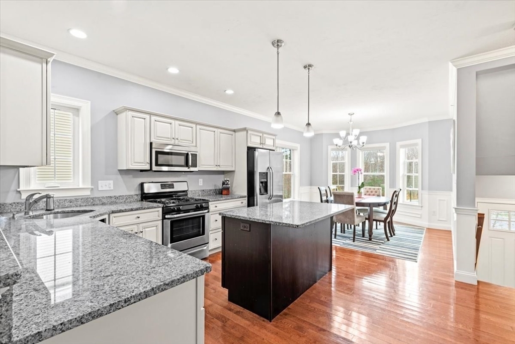 601 Crystal Way # 601