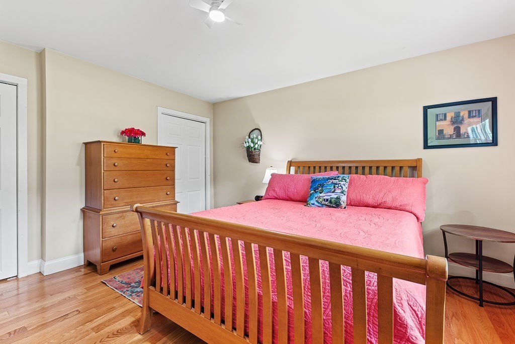 46 Lorna Ave, Pembroke