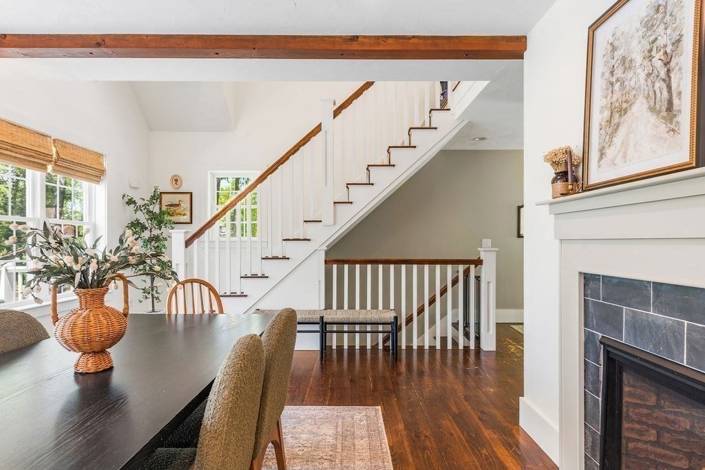 40 Kinsley Ln