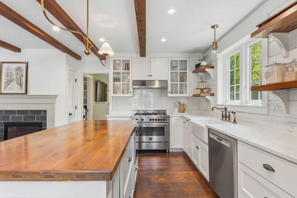 40 Kinsley Ln