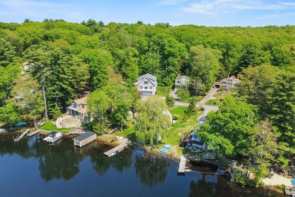 40 Kinsley Ln