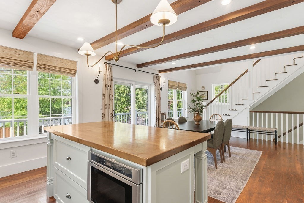 40 Kinsley Ln