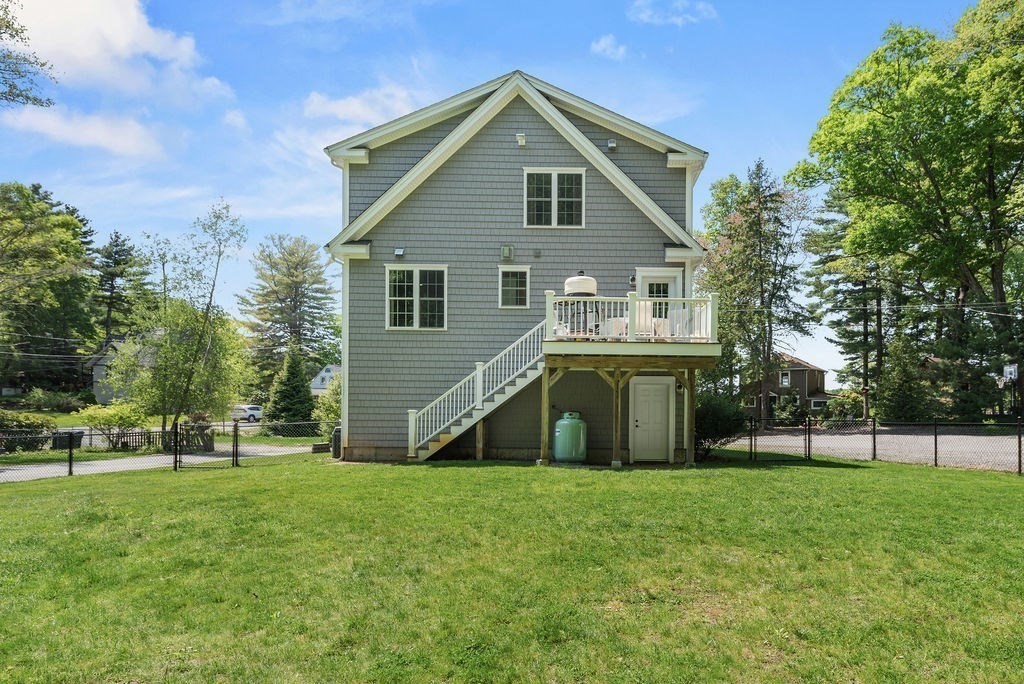 40 Kinsley Ln