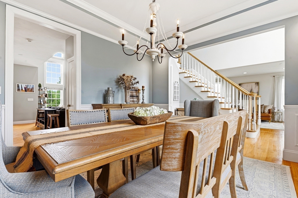 14 Amber Dr