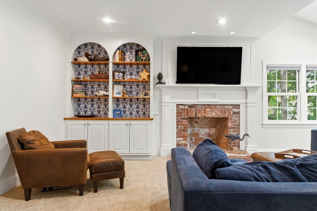 3 Chiswell Rd