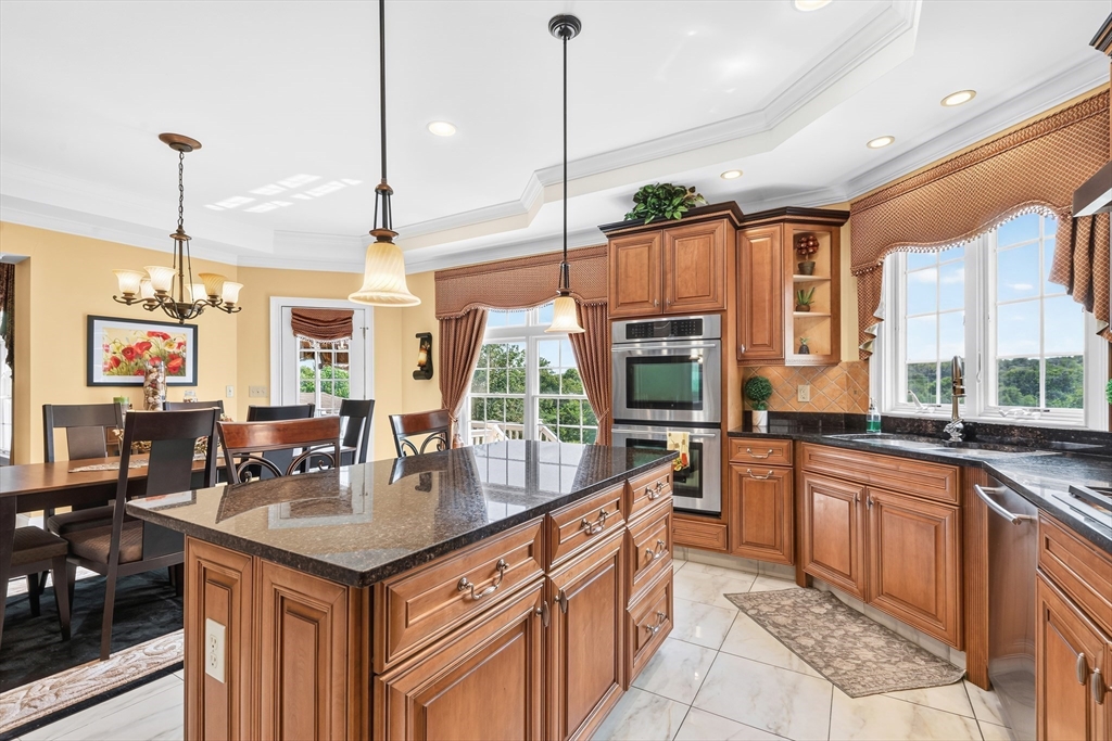 385 Scott Rd