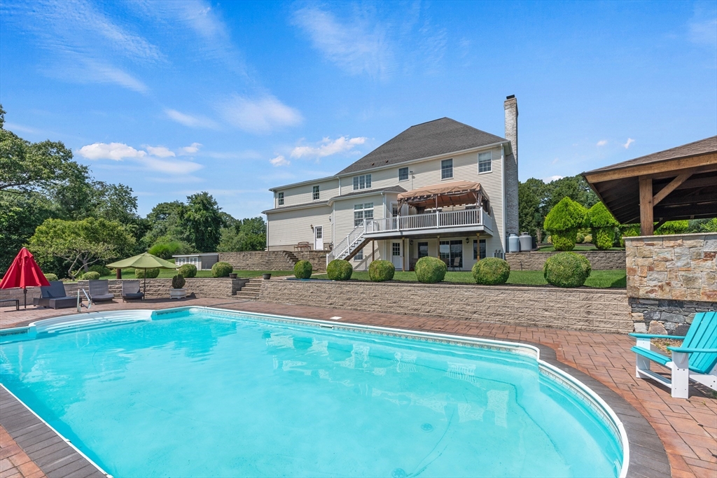 385 Scott Rd