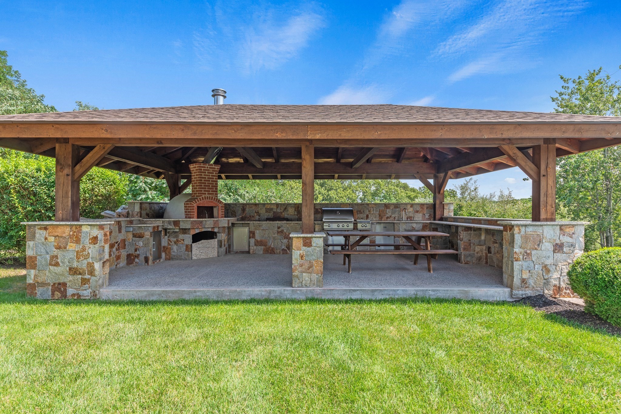 385 Scott Rd