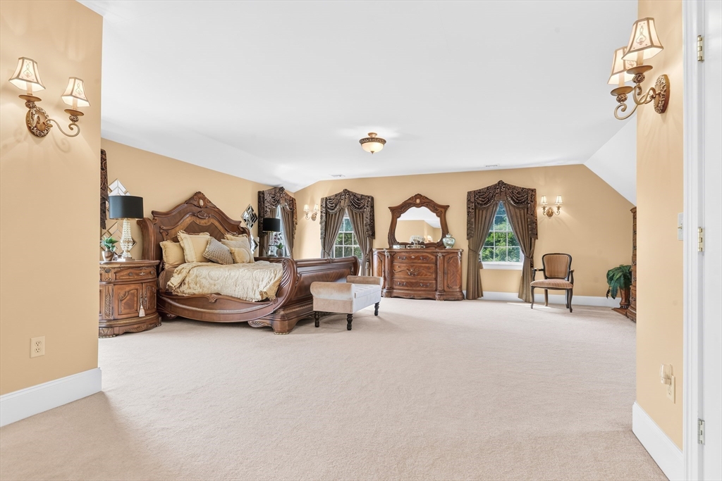 385 Scott Rd