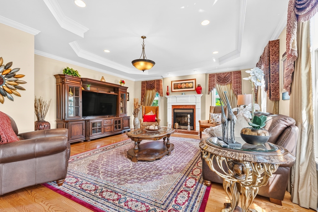 385 Scott Rd