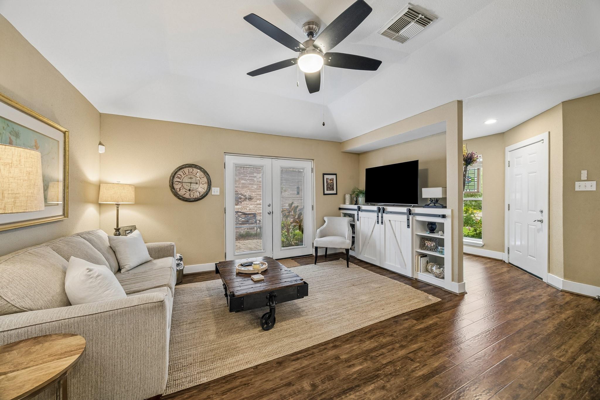 18554 Glen Briar Lane