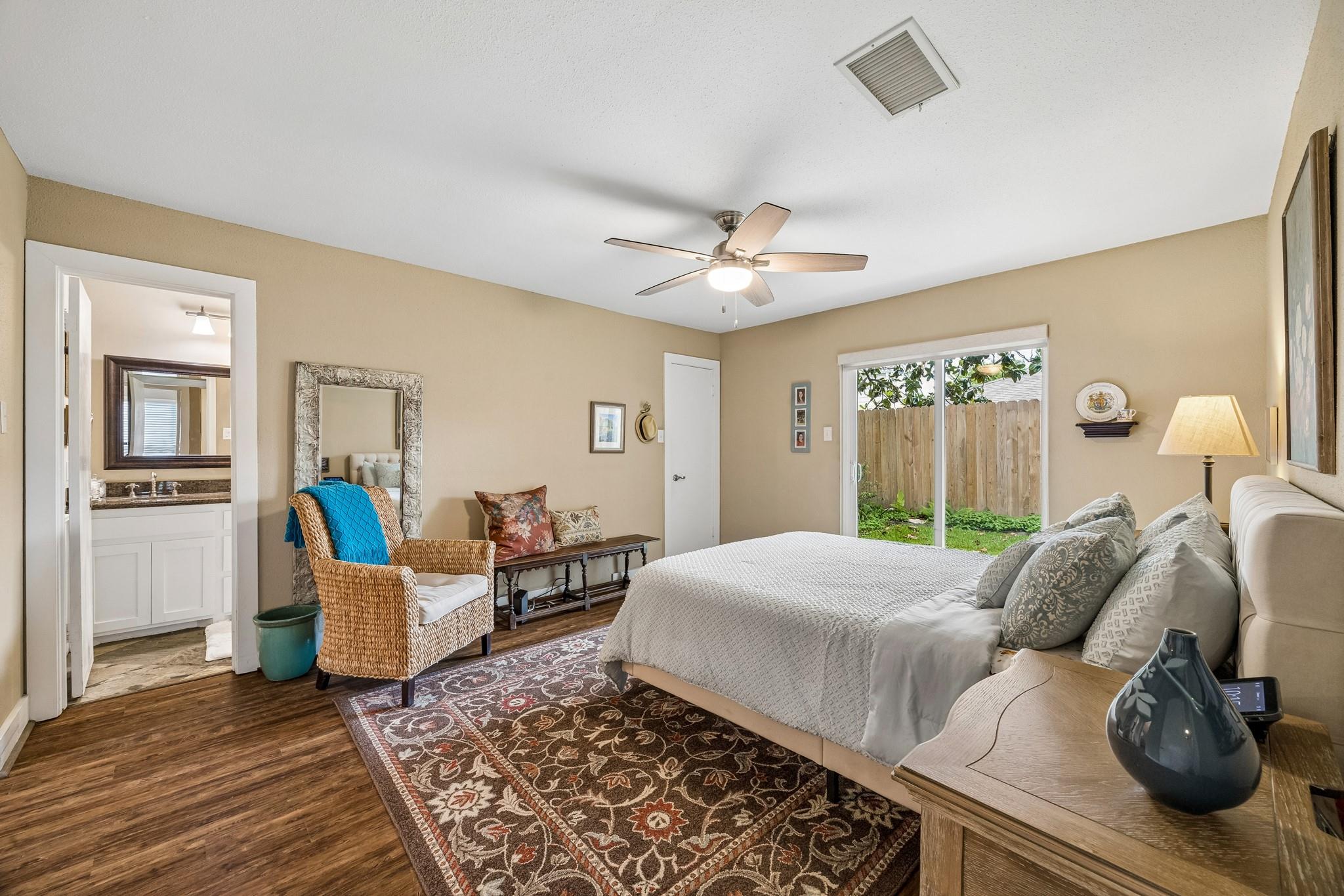 18554 Glen Briar Lane