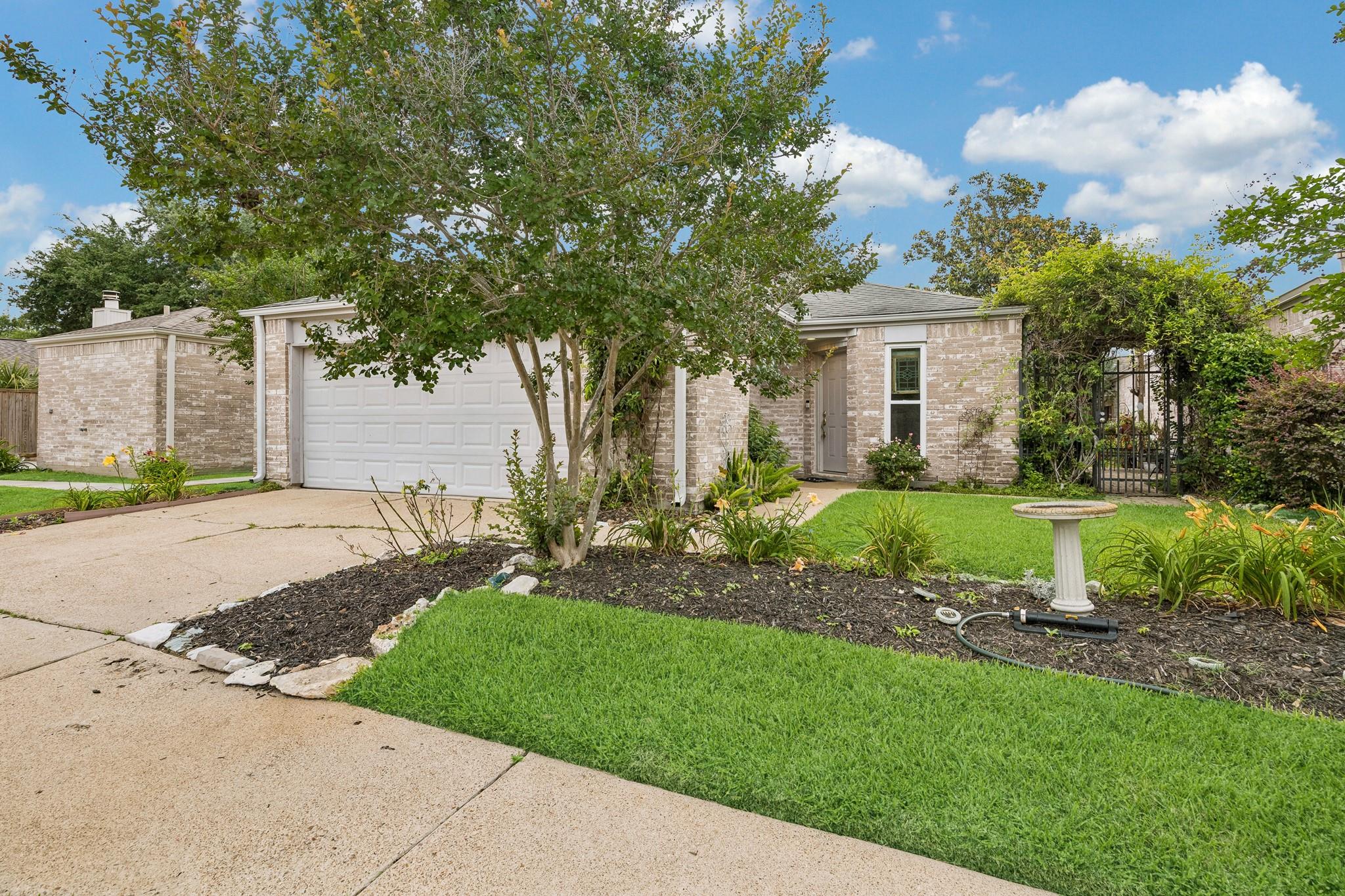 18554 Glen Briar Lane