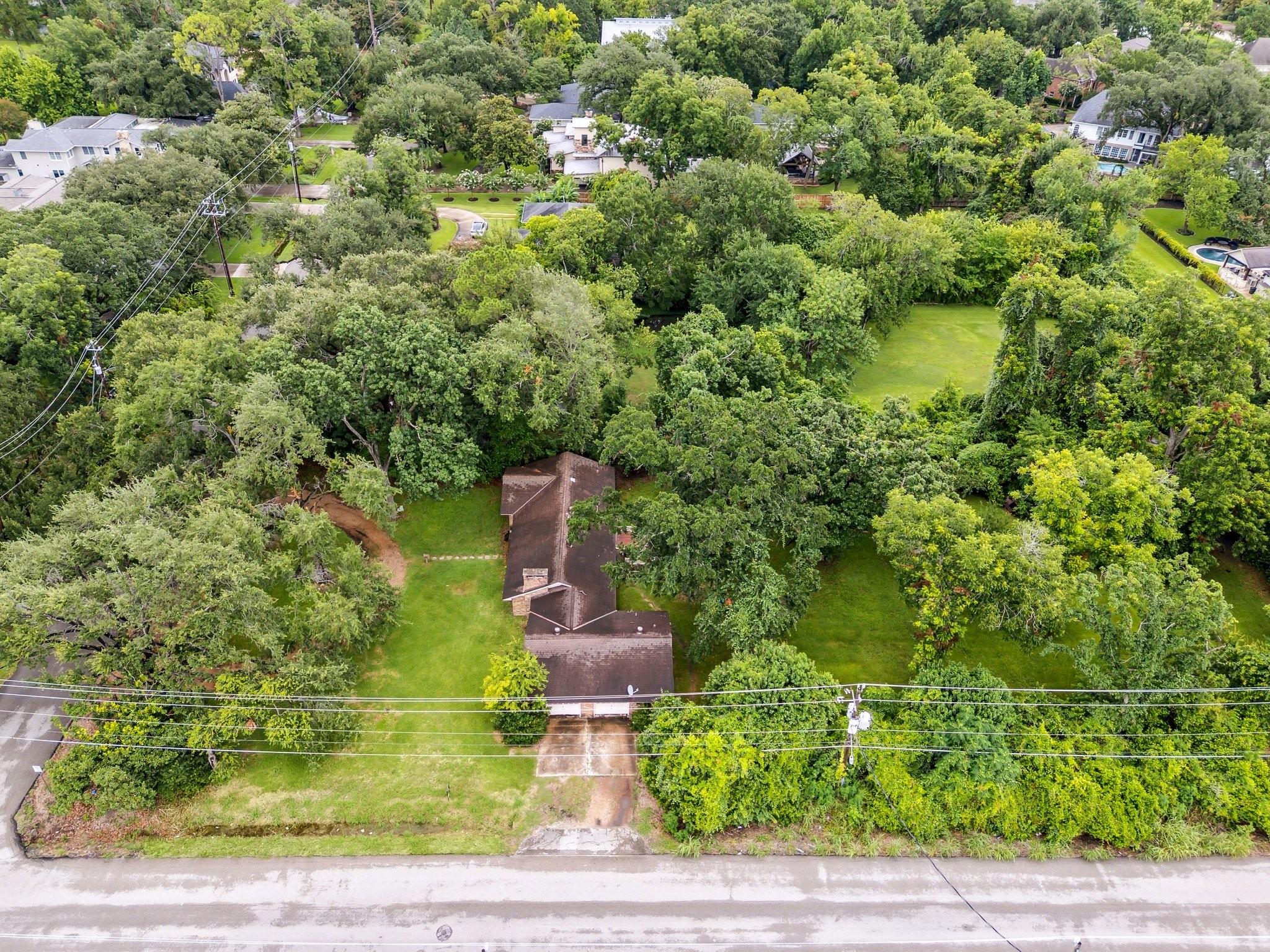 9257 Elizabeth Road